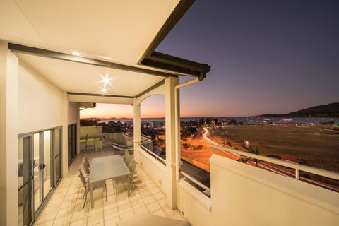 Portside Whitsunday Luxury Holiday Apartments - Sunshine Coast Tourism 18