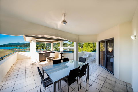 Portside Whitsunday Luxury Holiday Apartments - Sunshine Coast Tourism 7