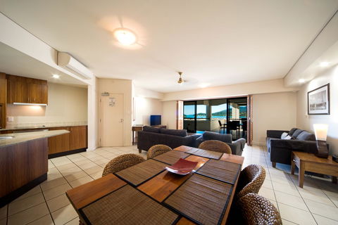 Portside Whitsunday Luxury Holiday Apartments - Sunshine Coast Tourism 17