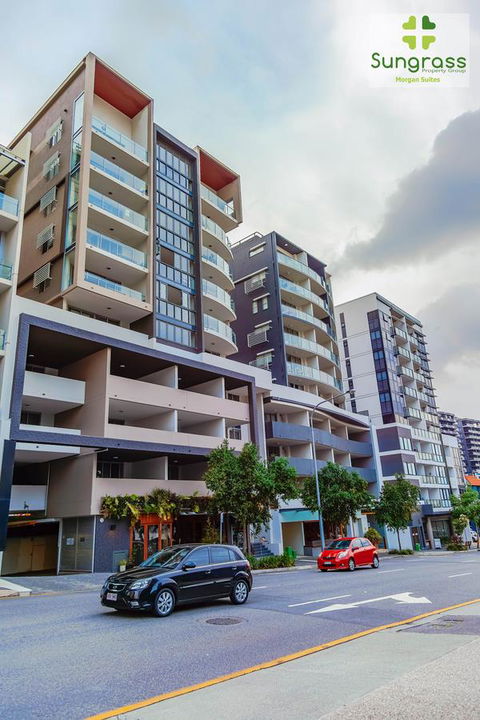 Morgan Suites - Holiday Sunshine Coast 2