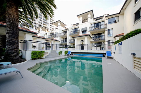 Island Beach Resort - Sunshine Coast Tourism 4