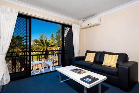 Island Beach Resort - Sunshine Coast Tourism 14