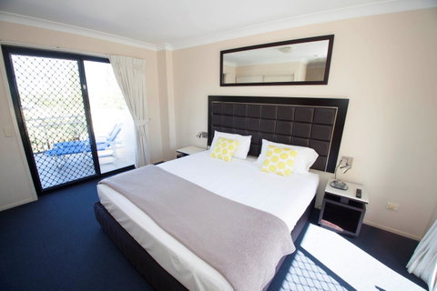 Island Beach Resort - Sunshine Coast Tourism 15