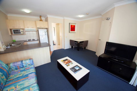 Island Beach Resort - Sunshine Coast Tourism 18