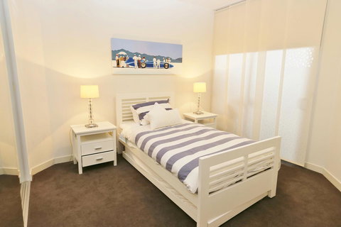 Dune On The Beach - Holiday Sunshine Coast 5