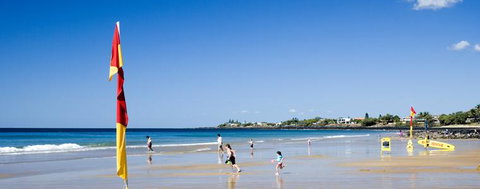 Dune On The Beach - Holiday Sunshine Coast 13