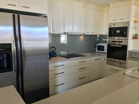 Rainbow Bay Resort Holiday Apartments - Sunshine Coast Tourism 10