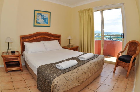 Toscana Village Resort - Sunshine Coast Tourism 40