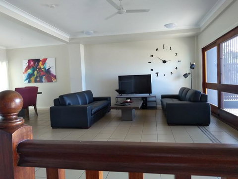 Toscana Village Resort - Sunshine Coast Tourism 9