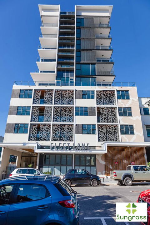 Fleet Lane Apartments - Holiday Sunshine Coast 2