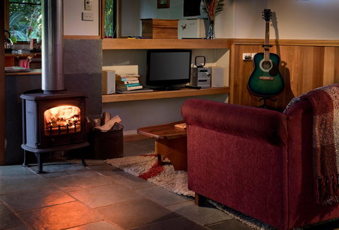 Sharlynn By The River - Holiday Sunshine Coast 36