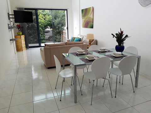 Sutton's Beach Unit - Sunshine Coast Tourism 3