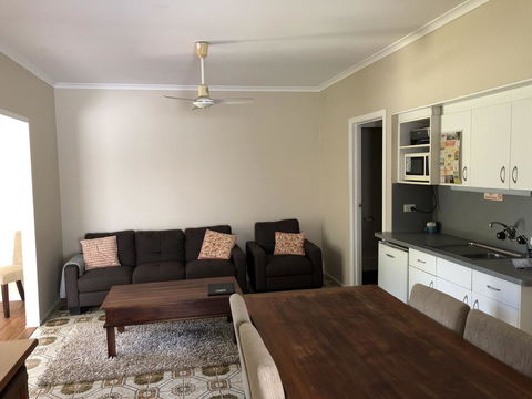 Montville Holiday Apartments - Sunshine Coast Tourism 15