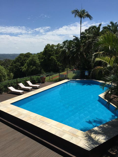 Montville Holiday Apartments - Sunshine Coast Tourism 28