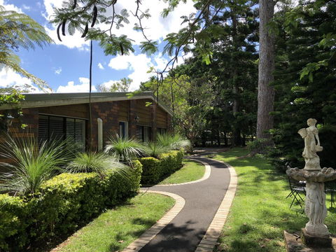 Montville Holiday Apartments - Sunshine Coast Tourism 14