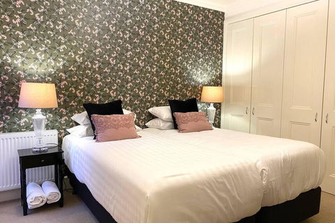 Wattle Terrace - Sunshine Coast Tourism 2