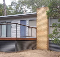 Wattletree Cottage - Holiday Sunshine Coast