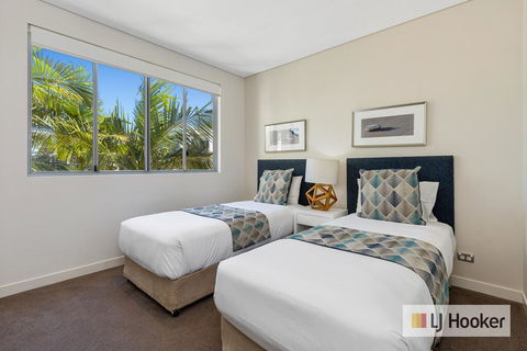 WAVE CULTURE 1204 - BEACH BLISS - Holiday Sunshine Coast 1
