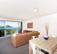 Weatherly Close Ocean Shores Unit 10 27 - Sunshine Coast Tourism