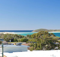 Whale Tales' 78 Lentara Street - FANTASTIC WATER VIEWS OVER FINGAL BEACH - Sunshine Coast Tourism