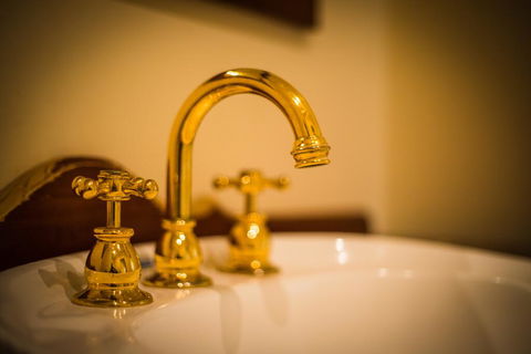 Whispering Pines Cottages - Sunshine Coast Tourism 2