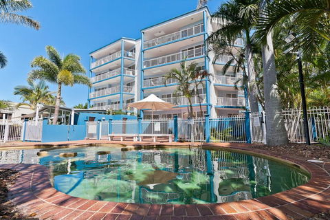 White Crest Luxury Apartments - Sunshine Coast Tourism 1