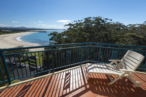 Whitesands Penthouse 1 - Sunshine Coast Tourism 2