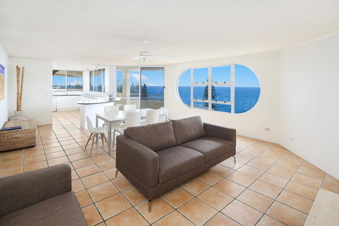Wickham Cove Unit 10, 45 Albert Street. Kings Beach - Sunshine Coast Tourism 1