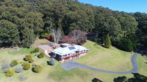 Wild Peace Mountain Lodge - Kangaroo Valley - Sunshine Coast Tourism 0