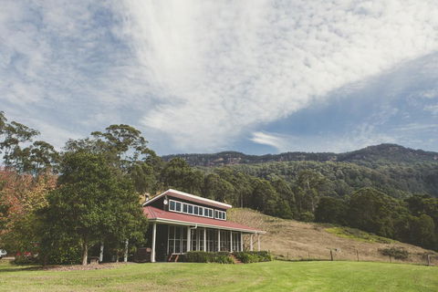 Willabrook Retreat - Mojo Cottage - Romantic Escape! - Holiday Sunshine Coast 0