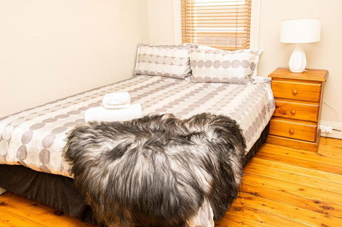 William Cottage Central Heritage Home - Holiday Sunshine Coast 2
