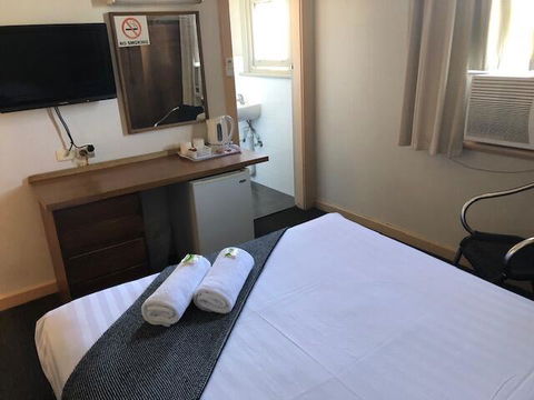 William Farrer Hotel - Holiday Sunshine Coast 2