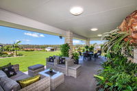 Book Willowbank Accommodation Vacations Sunshine Coast Tourism Sunshine Coast Tourism