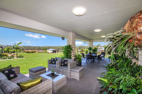 Willowbank Drive Bed & Breakfast - Sunshine Coast Tourism 0