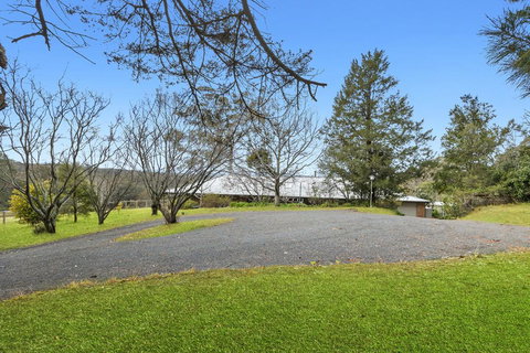 WINDARRI - Sunshine Coast Tourism 2