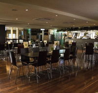Windsor Castle Hotel - Holiday Sunshine Coast