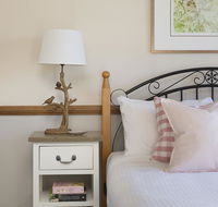 Windsors Edge Cottage Pokolbin - Holiday Sunshine Coast