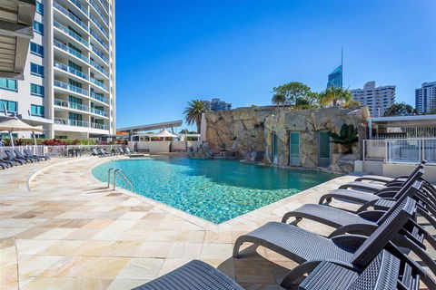 Wings Resort - Private Apartments - Sunshine Coast Tourism 0