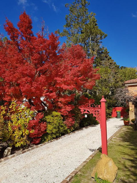 Winston Cottage At Three Sisters - Sunshine Coast Tourism 1