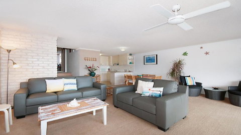 Wintersview 2 - Lennox Head - Holiday Sunshine Coast 2