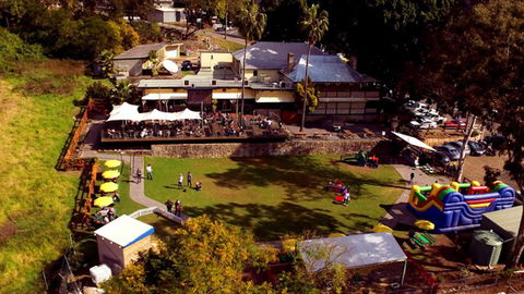 Wisemans Inn - Holiday Sunshine Coast 1