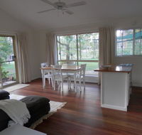Wondai Hideaway Apartment - Holiday Sunshine Coast