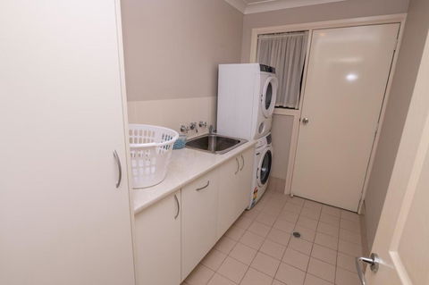 Wonderful Windred Modern, Comfy, Quiet - Holiday Sunshine Coast 2