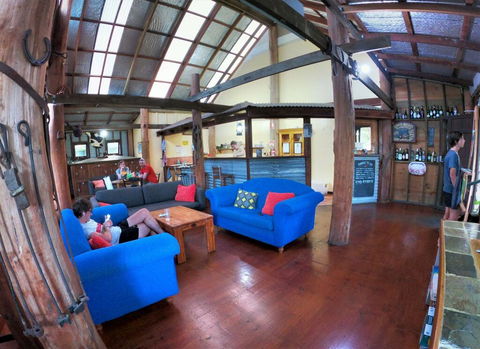 Woolshed Eco Lodge - Sunshine Coast Tourism 0