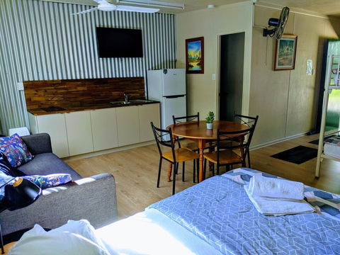 Woolshed Eco Lodge - Sunshine Coast Tourism 2