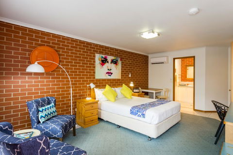Yackandandah Motor Inn - Sunshine Coast Tourism 1