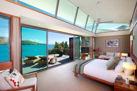 Yacht Club Villas - Sunshine Coast Tourism 3