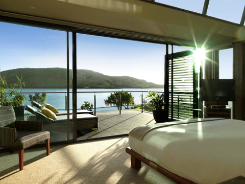 Yacht Club Villas - Sunshine Coast Tourism 1
