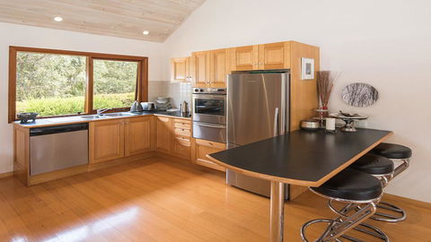 Yallingup Retreat - Holiday Sunshine Coast 1