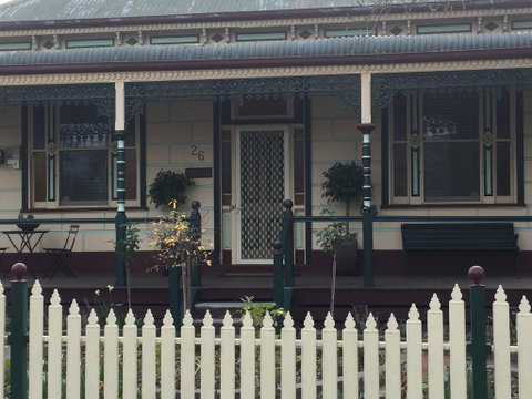 Yapera On Lucan - Sunshine Coast Tourism 1